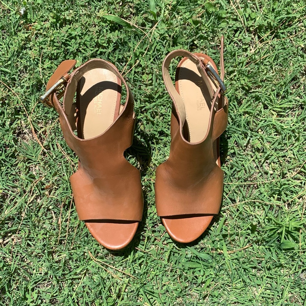 MICHAEL KORS BROWN WEDGES - Picture 5 of 5